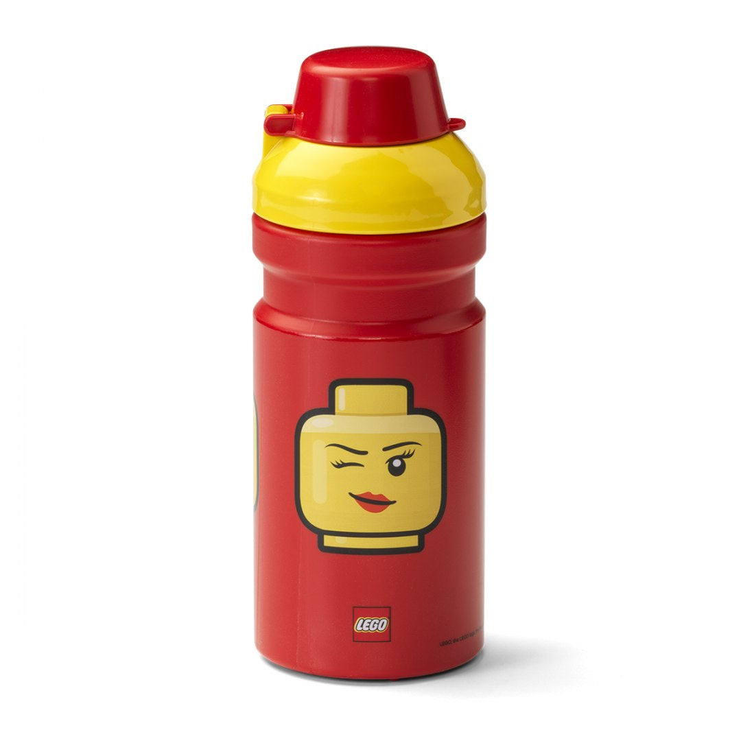 Bidon LEGO dla dziewczynki w czerwono-żółtym kolorze z motywem uśmiechniętej postaci LEGO