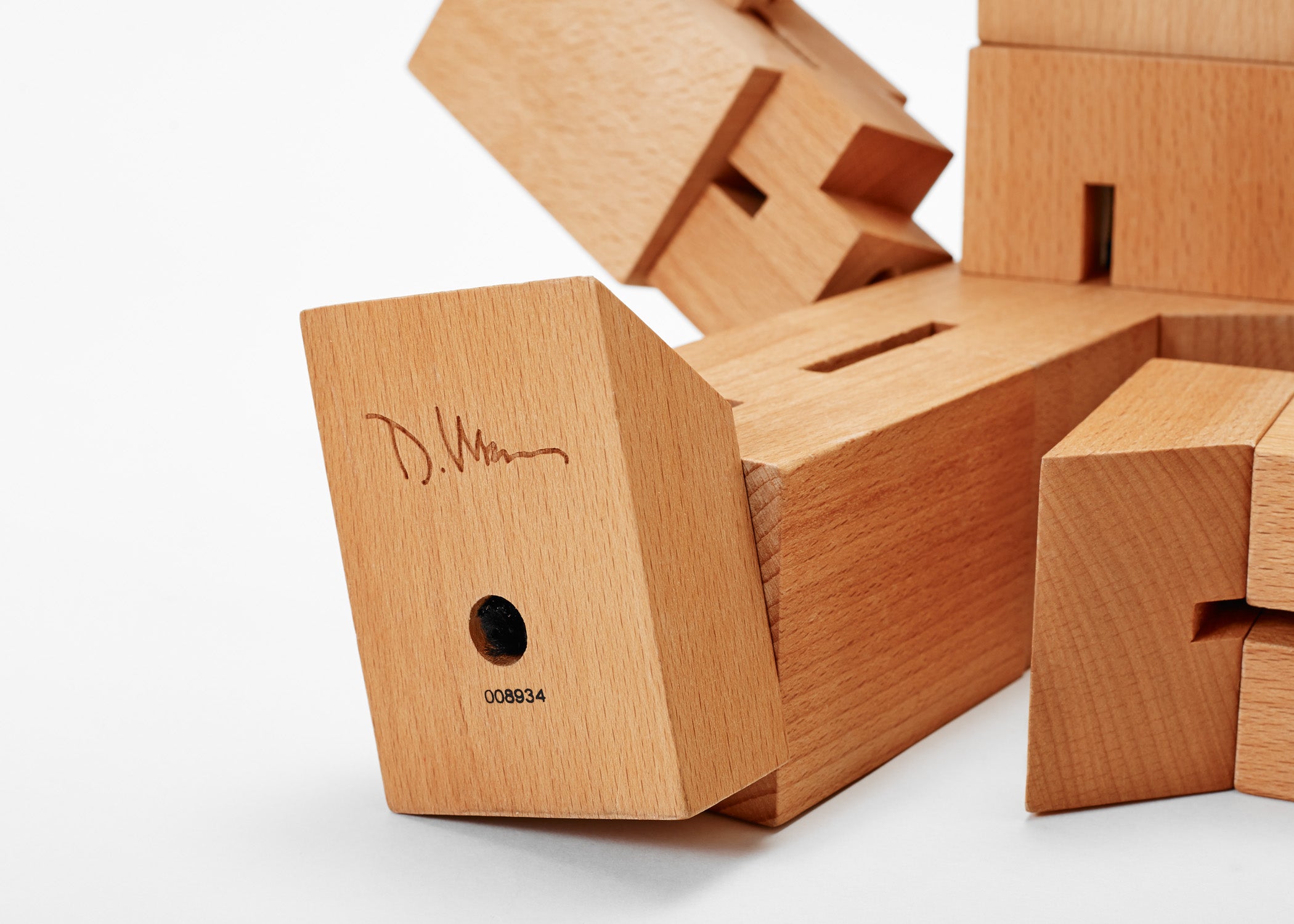 Cubebot średni Areaware – naturalny