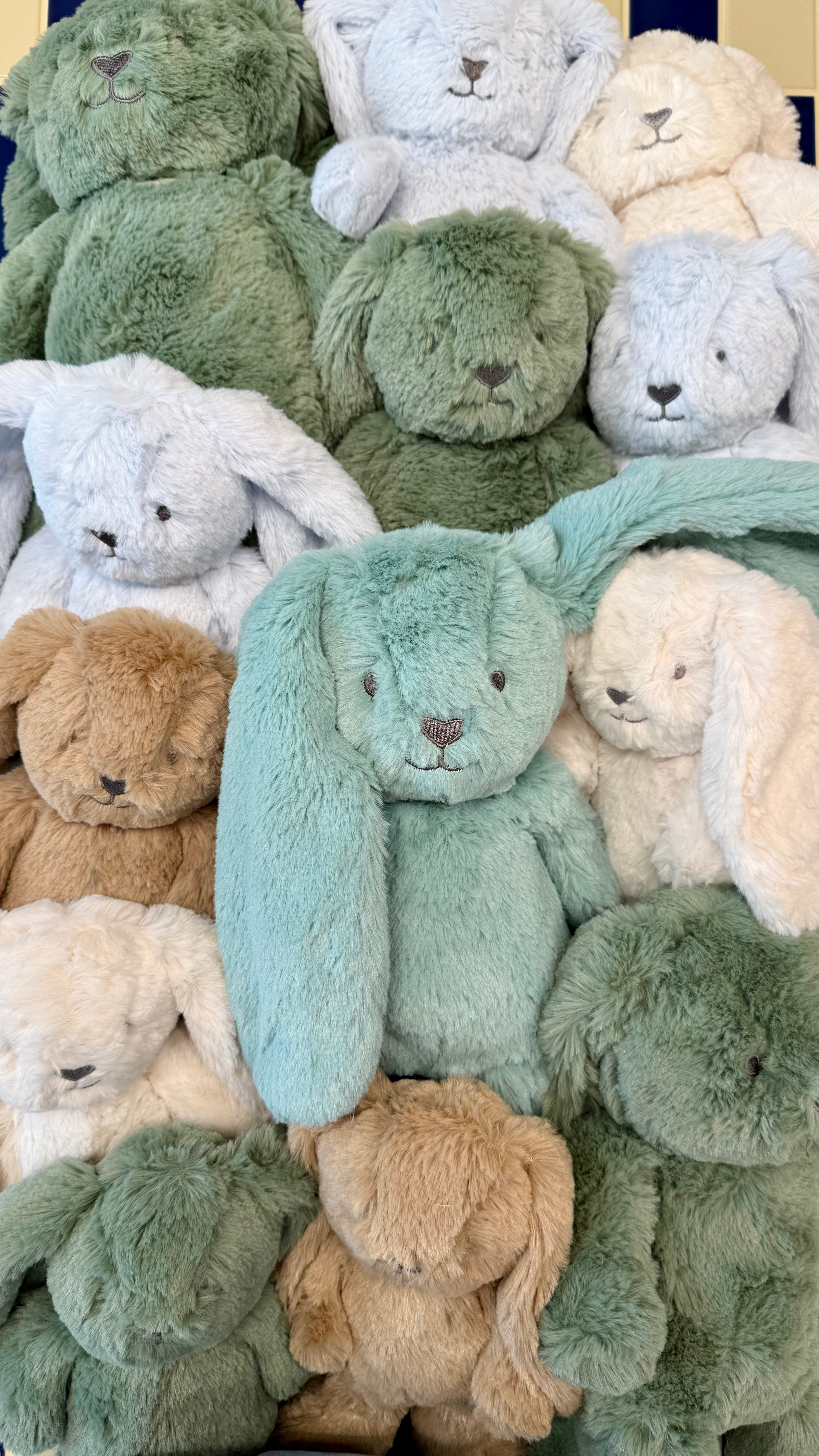 Pluszak króliczek Banjo duży – niebieski