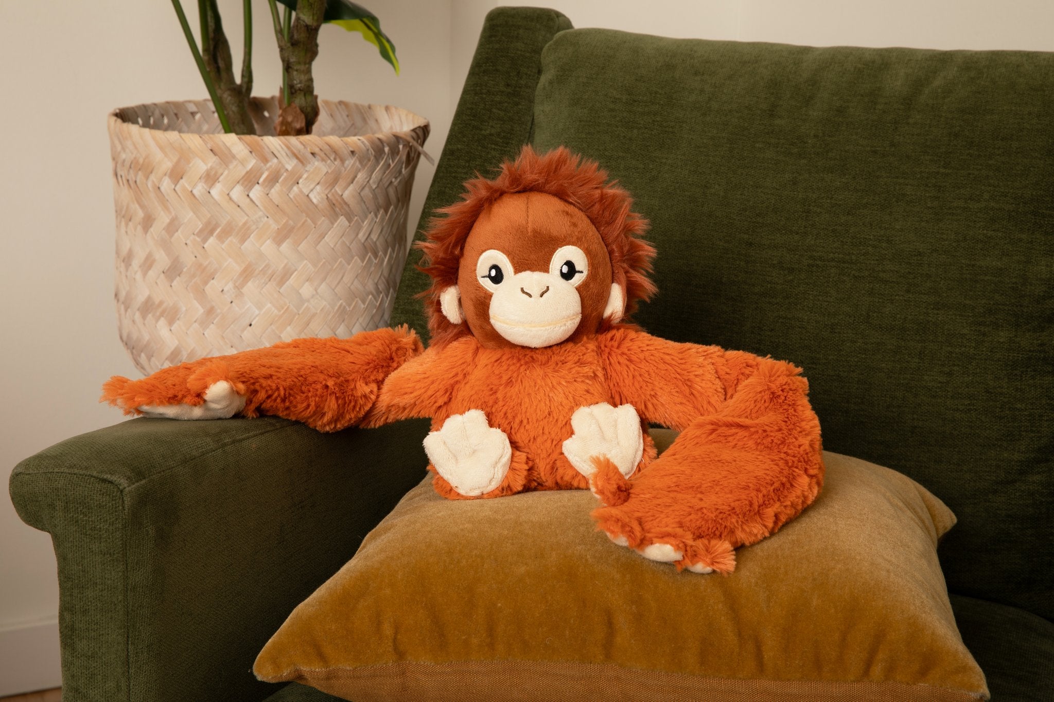 Peluche con peso Hugimals - Orangután Ollie