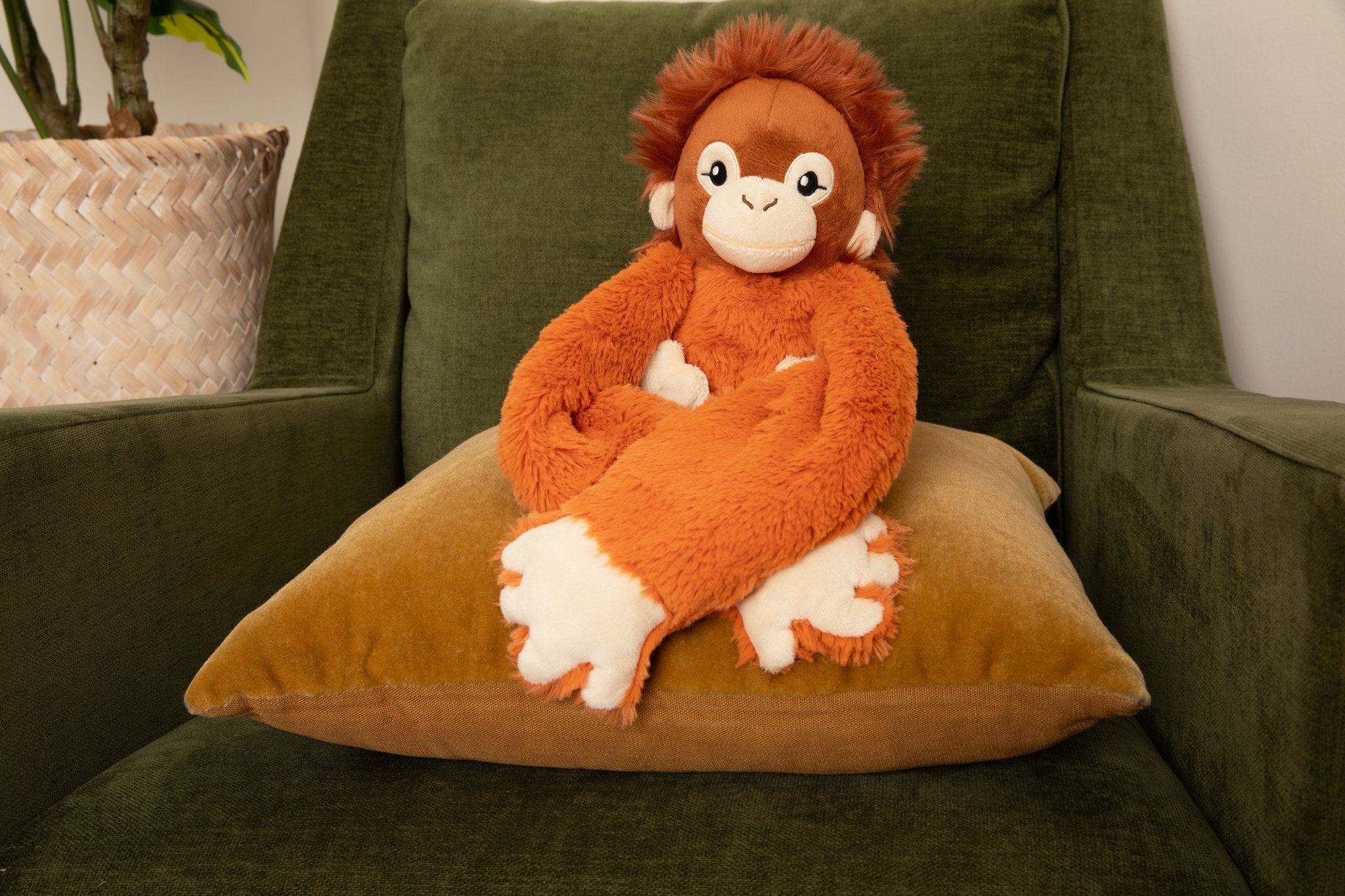 Peluche con peso Hugimals - Orangután Ollie