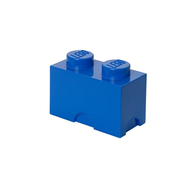 Niebieski pojemnik LEGO na zabawki w kształcie klocka z logo LEGO na wieczku