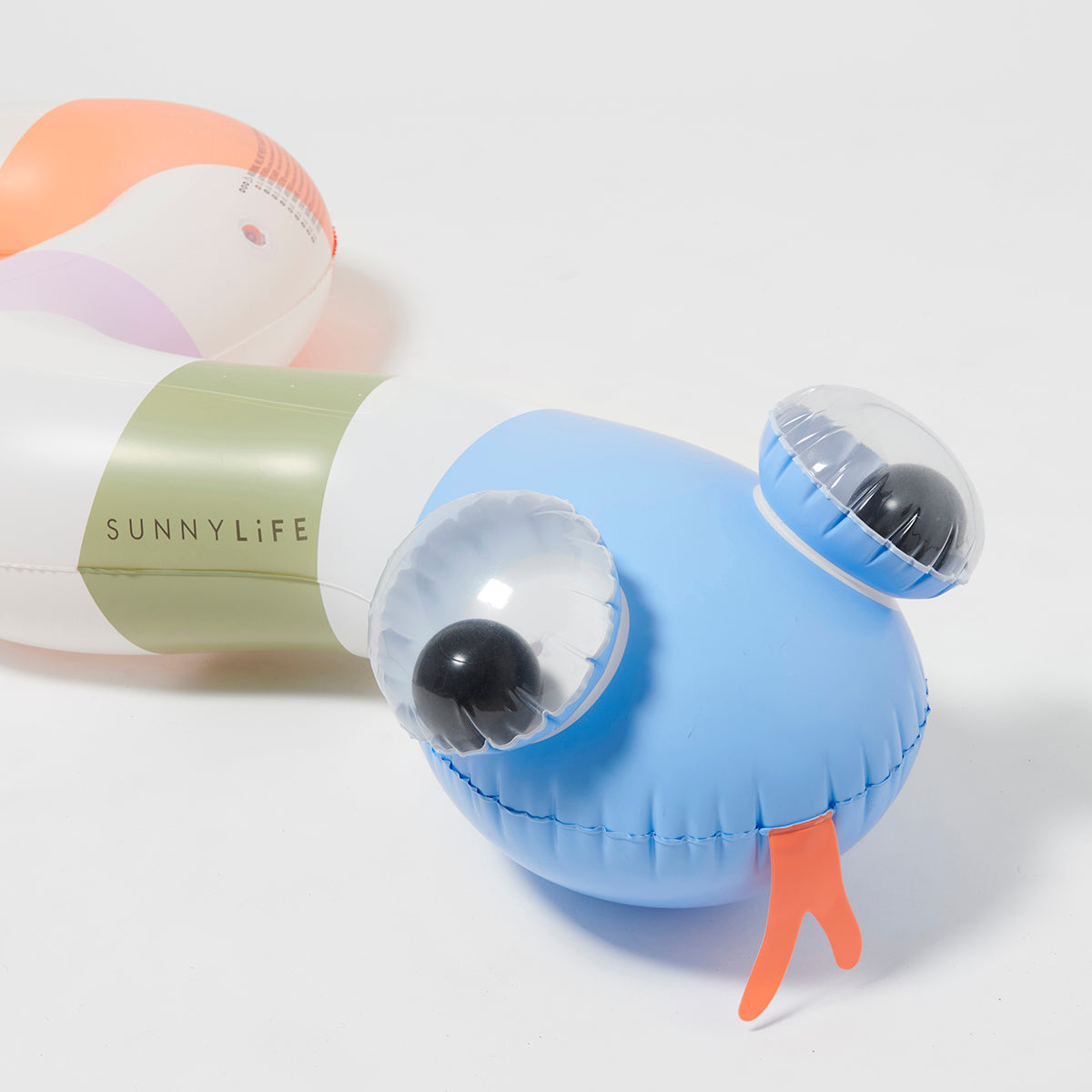 Inflatable sprinkler – Into the Wild
