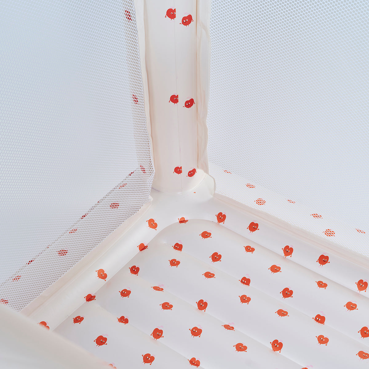 Dmuchany domek do skakania – Poppy the Peach, kremowy