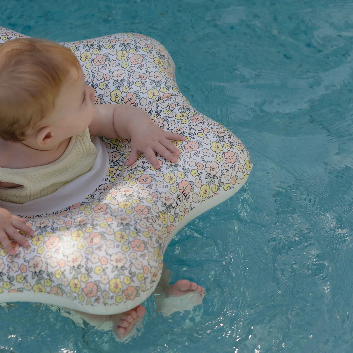 Swimming ring for small children – Floats Into the Garden