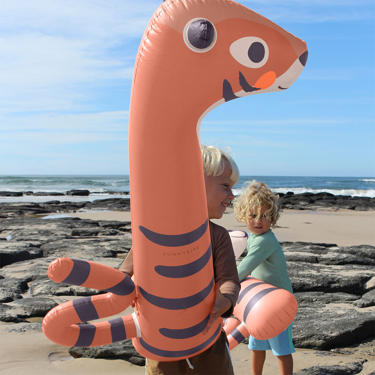 Inflatable swimming noodles – Tino the Tiger (2 pcs)