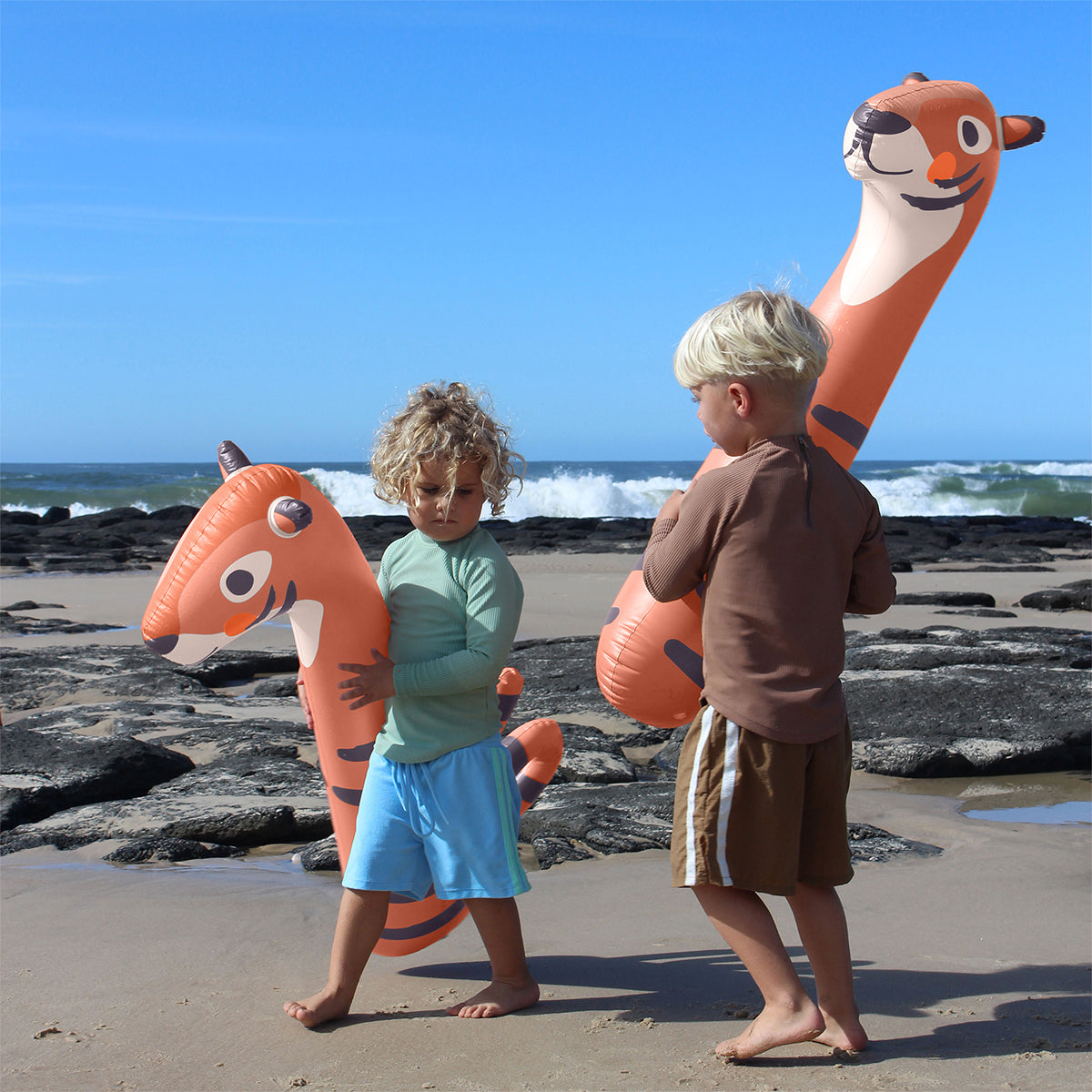 Inflatable swimming noodles – Tino the Tiger (2 pcs)