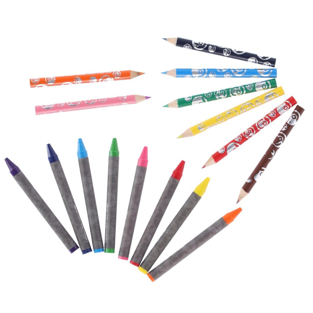 Zestaw kredek i ołówków w różnych kolorach z motywem zestaw kreatywny Pokémon