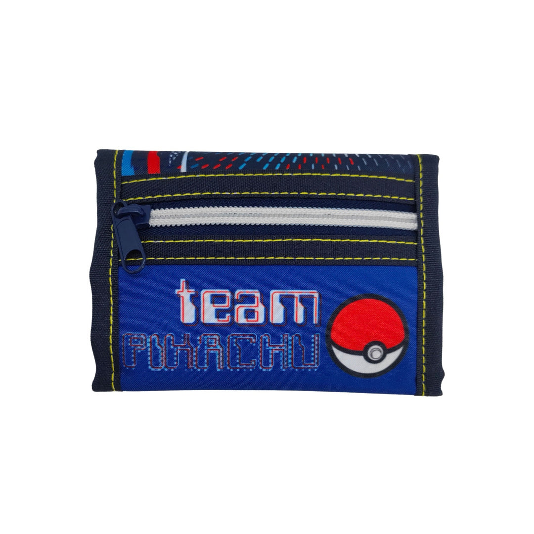 Niebieski portfel Pokémon z motywem Team Pikachu i czerwoną kulą Pokeball z suwakiem