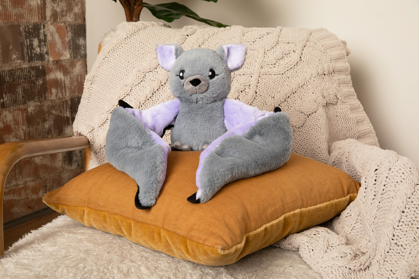 Pelúcia com peso Hugimals – Morcego Berkeley